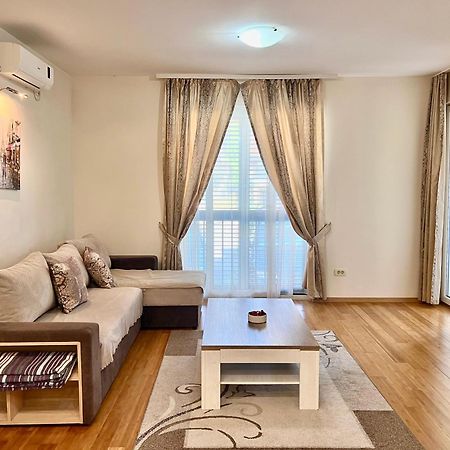 Apartments Nirgilija Tivat Extérieur photo